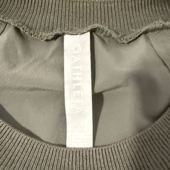 Athleta Olive Green Sleeveless Women's Top Size Medium - Picture 3 of 6